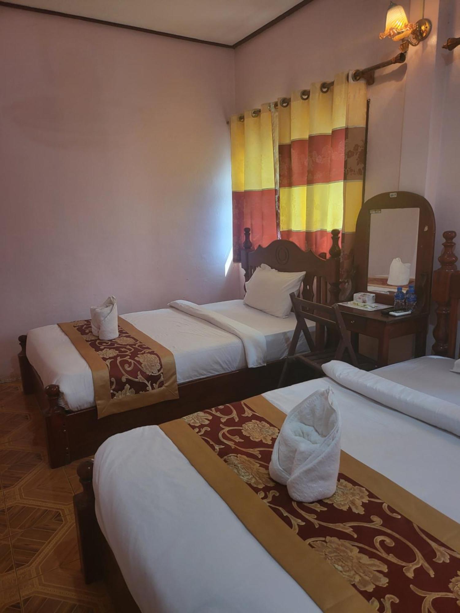 Vang Vieng Chanthala Hotel 1 Экстерьер фото