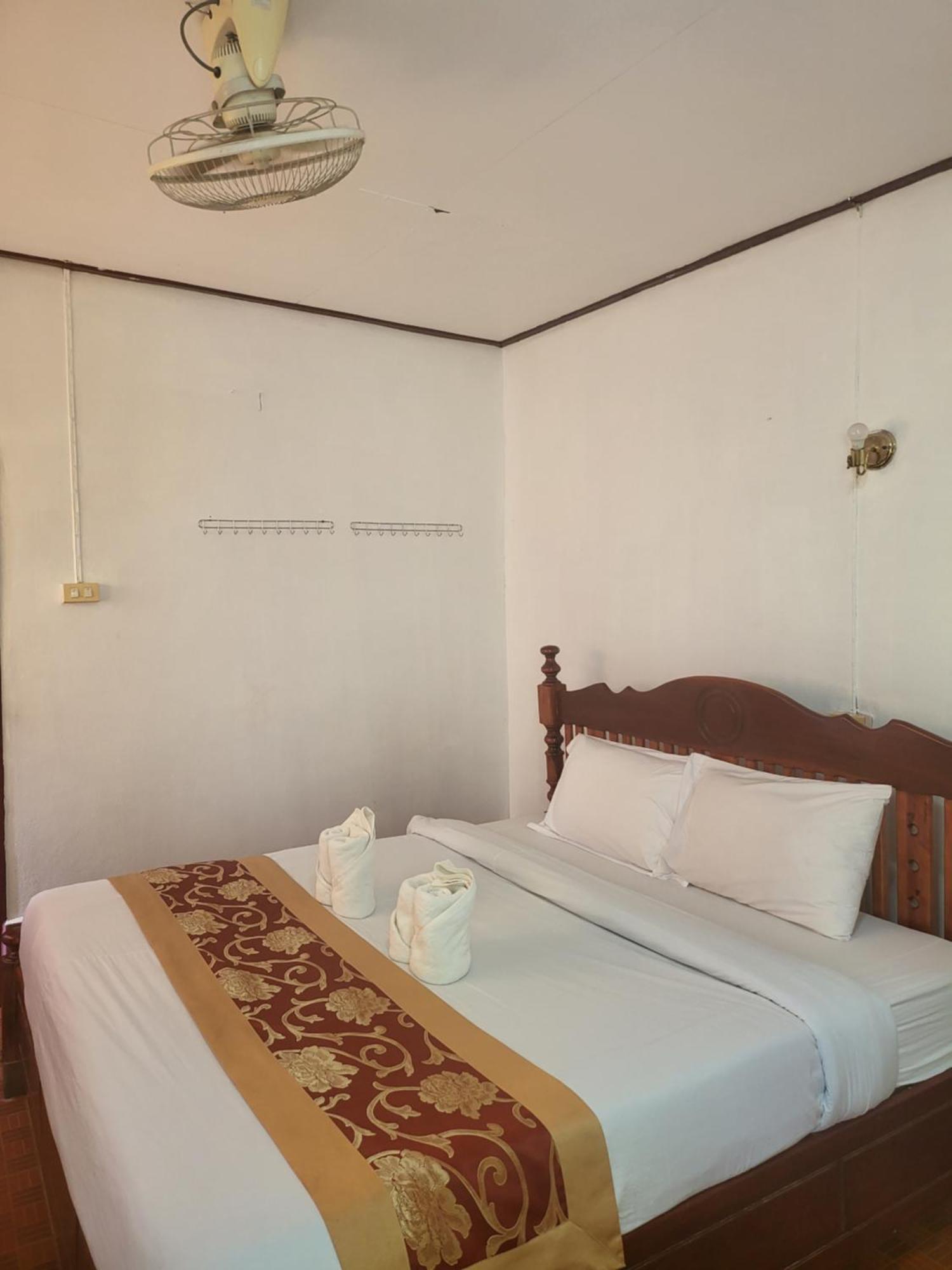 Vang Vieng Chanthala Hotel 1 Экстерьер фото