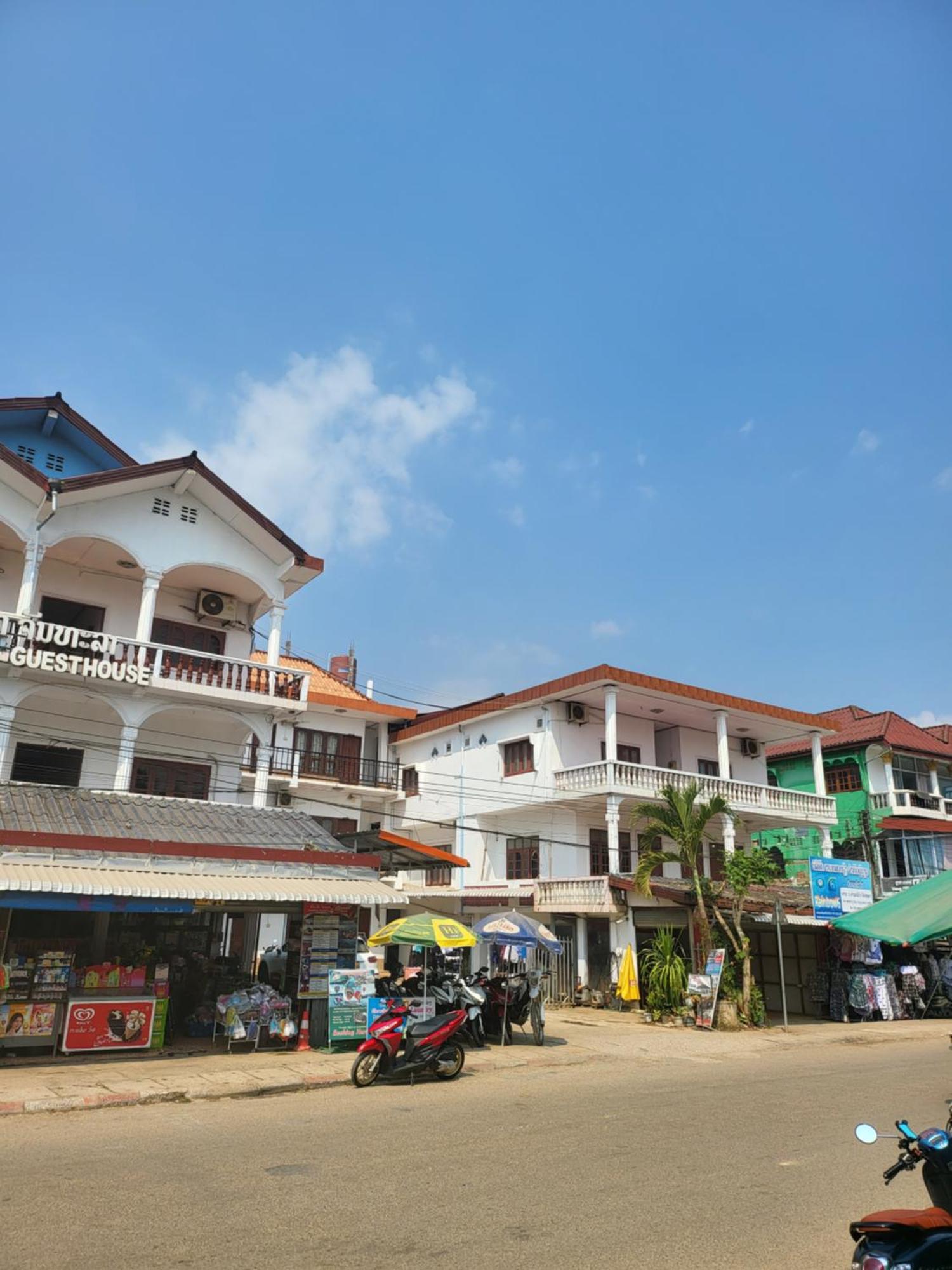 Vang Vieng Chanthala Hotel 1 Экстерьер фото